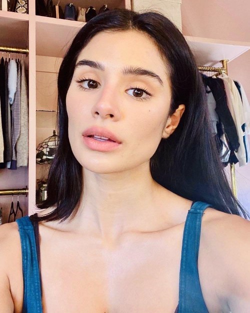 Diane Guerrero I Love Doom Patrol Only Coz Of Her  nude photo