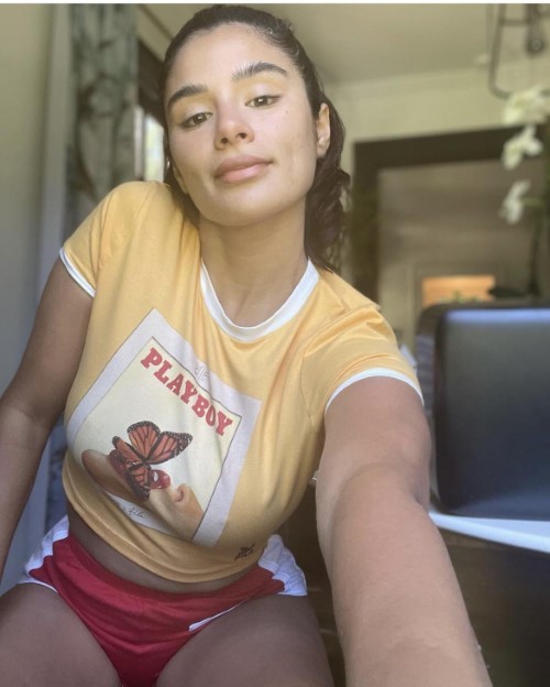 Diane Guerrero New IG Pictures 2  nude photo