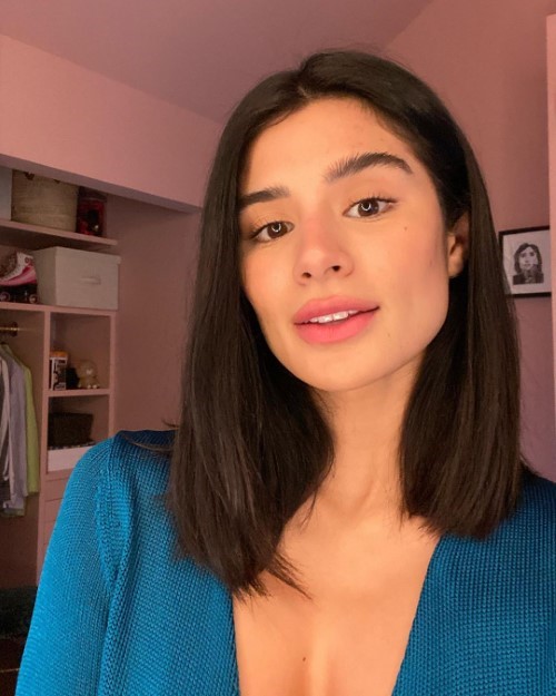 Diane Guerrero Such A Cutie  nude photo