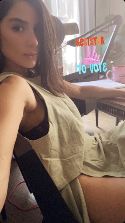 Diane Guerrero VOTE  nude photo