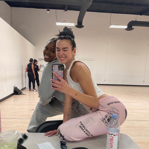 Dua Lipa Curvy  nude photo