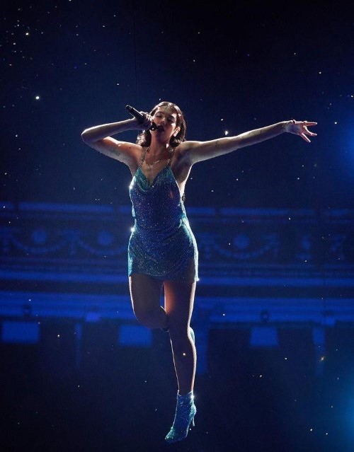 Dua Lipa Levitating  nude photo