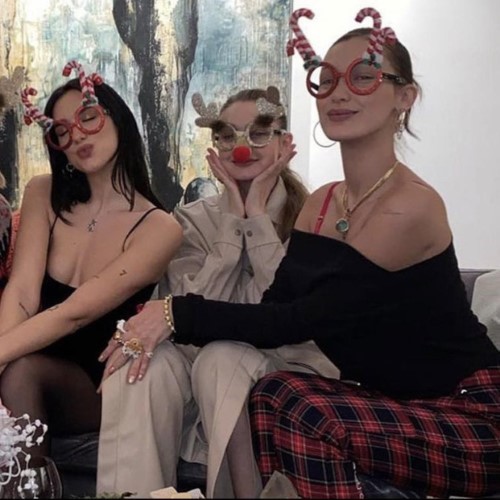 Dua Lipa Merry Christmas  nude photo