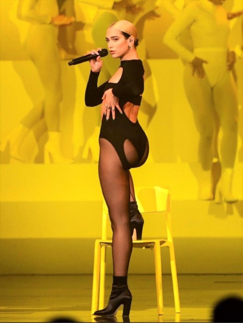 Dua Lipa Mtv Emas  nude photo