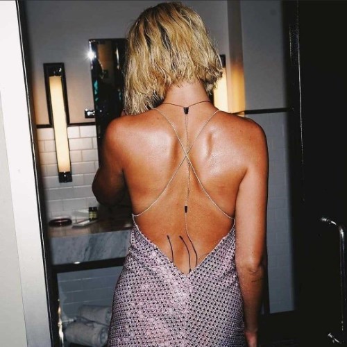 Dua Lipa Sexy Back  nude photo