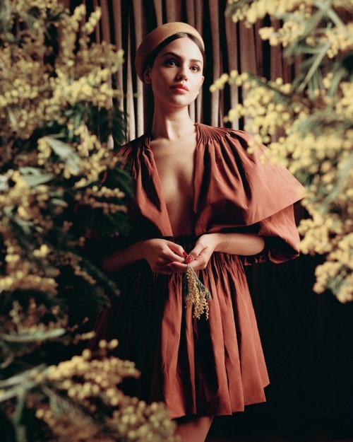 Eiza Gonzalez ContentMode [Album In Comments]  nude photo