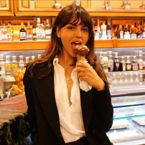 Eiza Gonzalez Ice Cream  nude photo