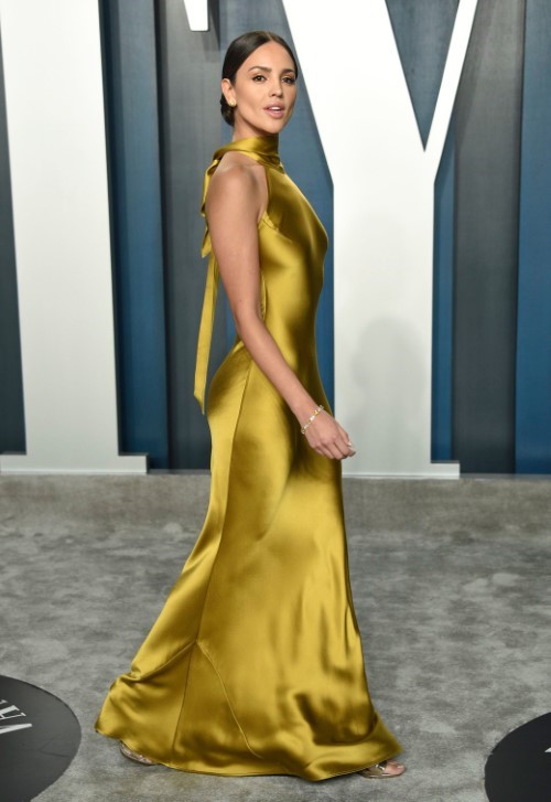 Eiza Gonzalez Incredible Figure  nude photo