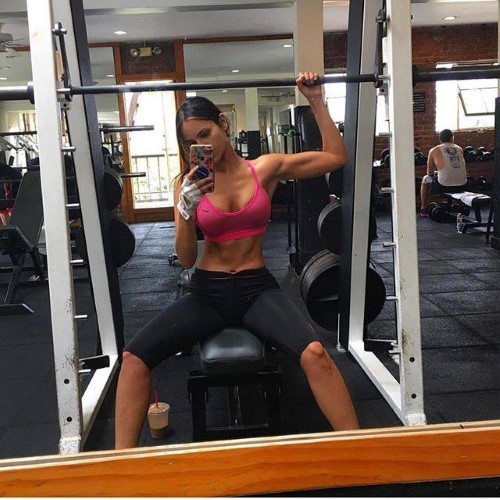 Eiza Gonzalez Insane Physique  nude photo