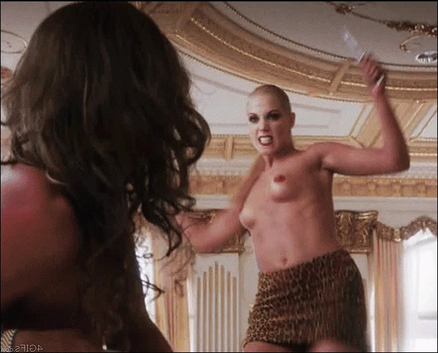 Elizabeth Berkley  nude photo