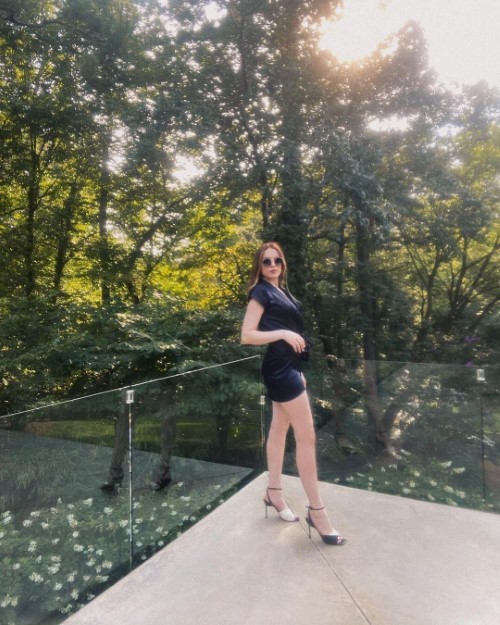 Elizabeth Gillies Black Dress 2  nude photo