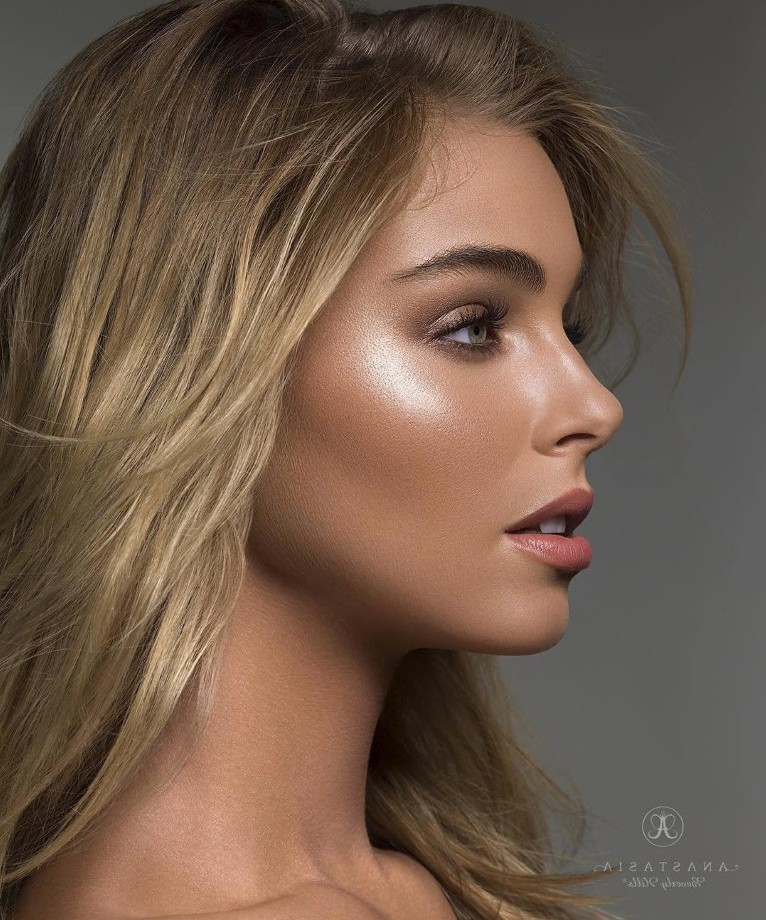 Elizabeth Turner  nude photo