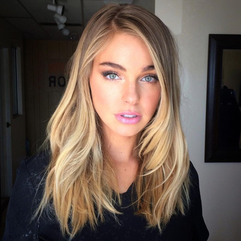 Elizabeth Turner  nude photo