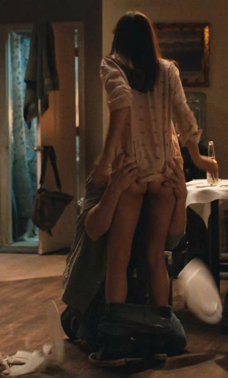 Ella Purnell Naked Butt Army Of The Dead In Sweetbitter  nude photo