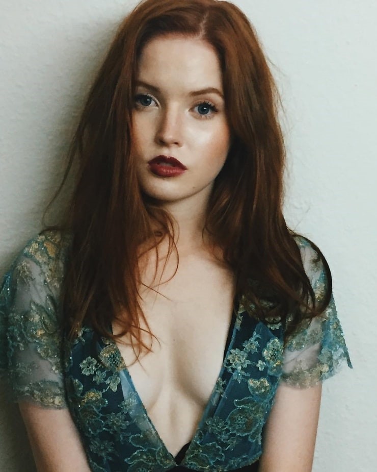 Ellie Bamber Nude Porn Pics xPicsly