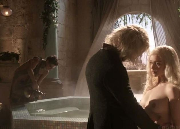 Emilia Clarke Nude Topless Game Of Thrones  nude photo
