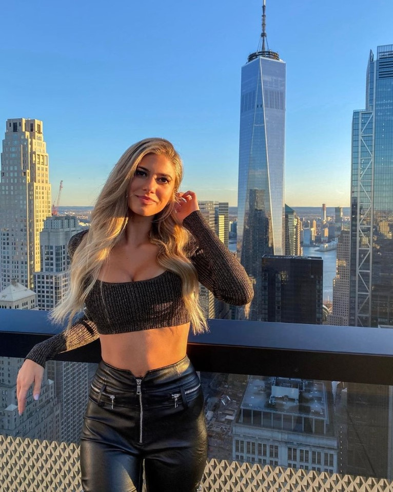 Emily Tanner  nude photo