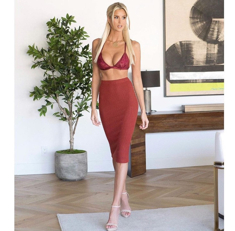 Emma Hernan  nude photo