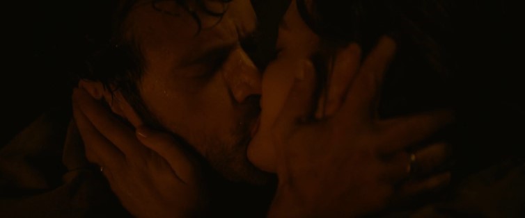 Emma Mackey – Eiffel (2021)  nude photo