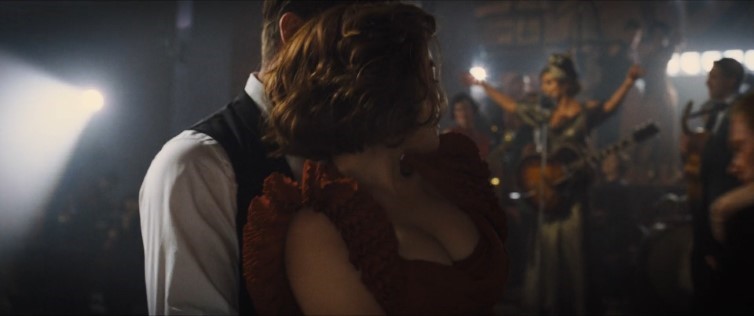 Emma Mackey – Death on the Nile (2022)  nude photo