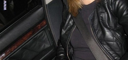 Emma Watson Flashes Her Pussy  nude photo