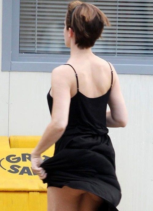 Emma Watson Upskirt Sexy Ass No Panties  nude photo