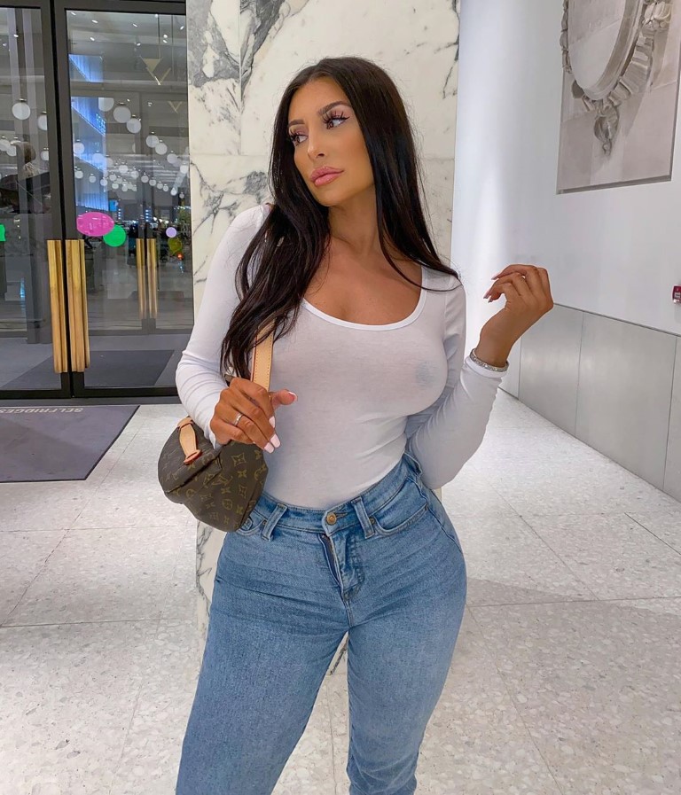 Erin Budina  nude photo