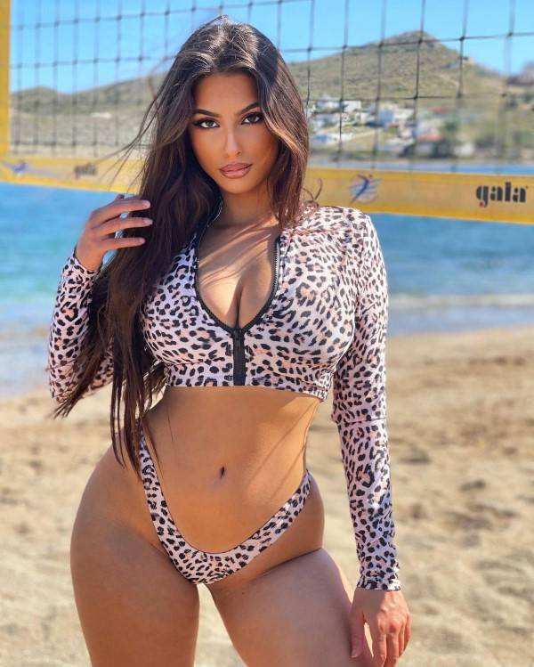 Eva Savagiou  nude photo