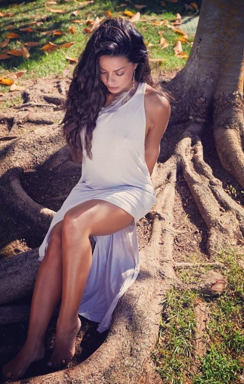 Fernanda Brandao Pokies  nude photo