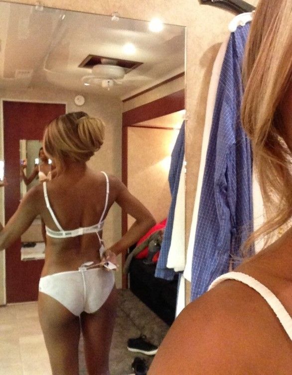 Gabrielle Union Sexy Actress Hot Ass In White Panties  nude photo