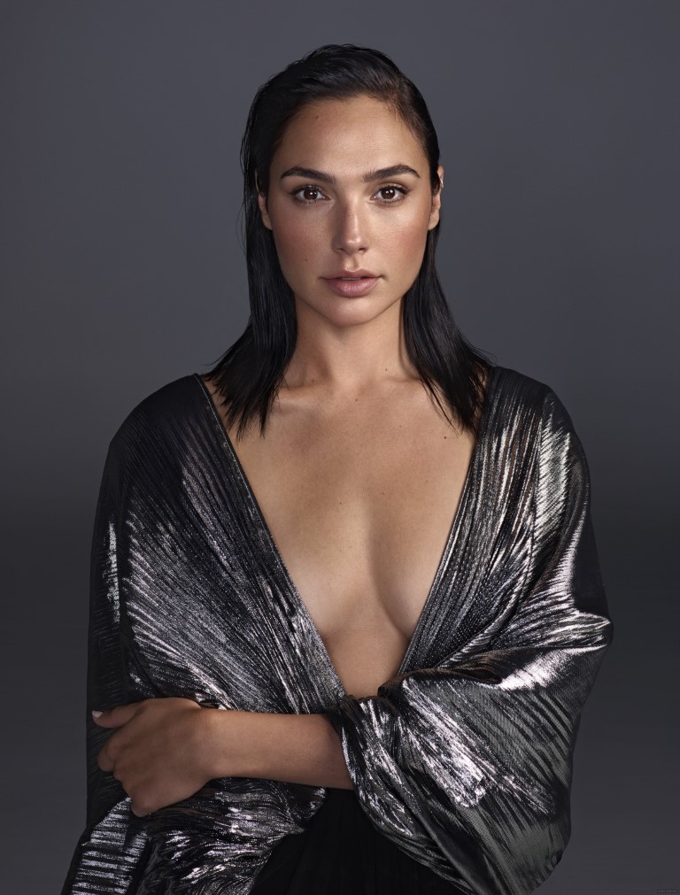 Gal Gadot Cleavage  nude photo