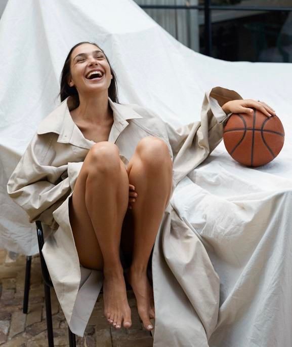 Gal Gadot Feet And Legs  nude photo