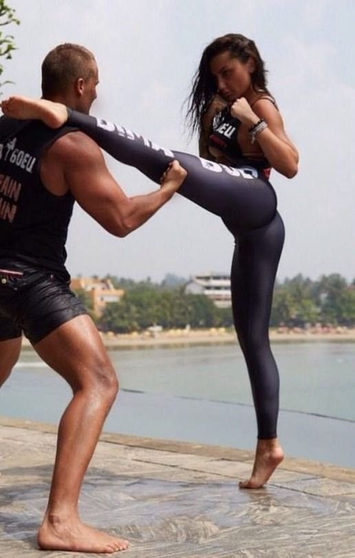 Gal Gadot Perfect Ass Long Sexy Legs  nude photo