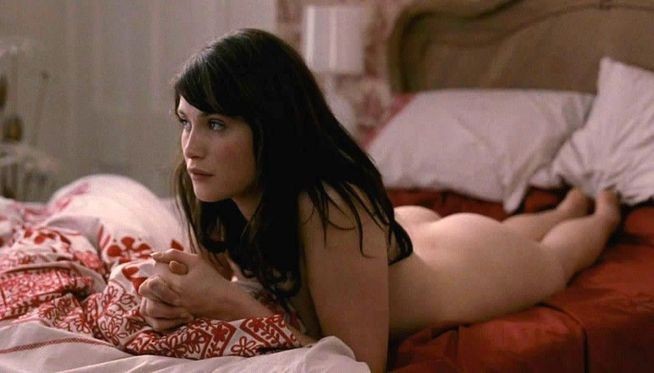 Gemma Arterton Fully Nude On Bed  nude photo