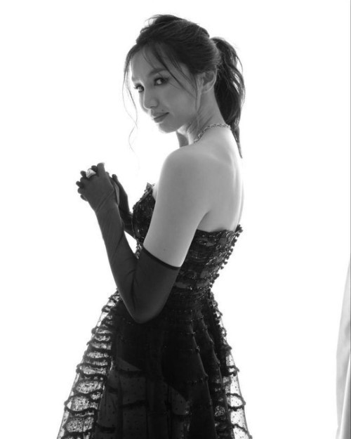 Gemma Chan  nude photo