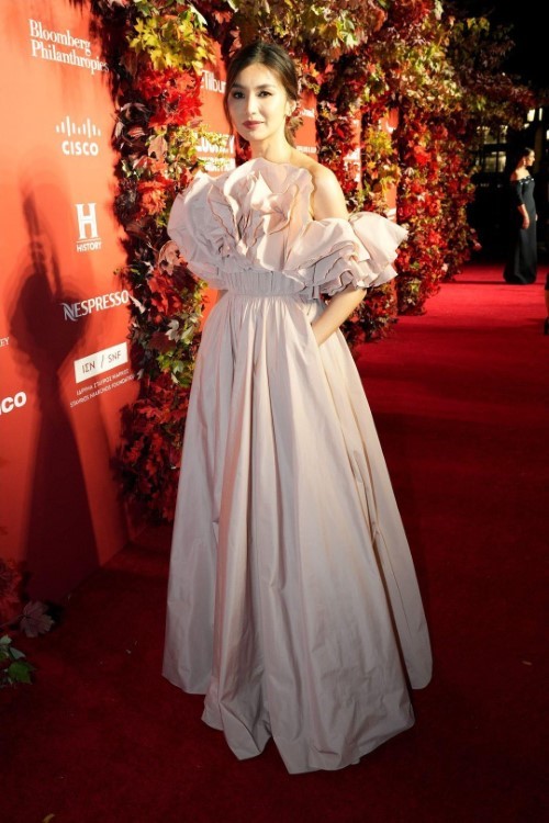 Gemma Chan  nude photo