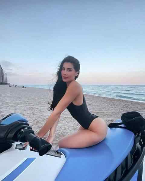 Georgina Mazzeo  nude photo