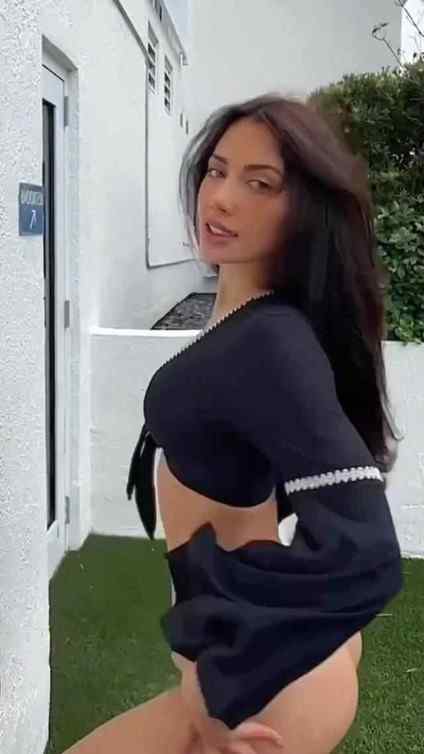 Georgina Mazzeo  nude photo