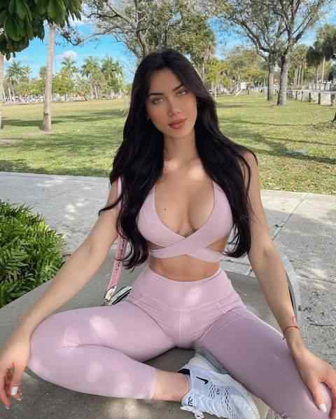 Georgina Mazzeo  nude photo