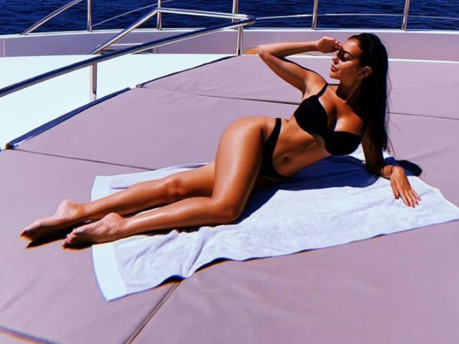 Georgina Rodriguez Bikini Hot Boobs Sexy Legs  nude photo