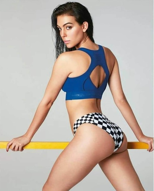 Georgina Rodriguez Hot Body Sexy Legs  nude photo