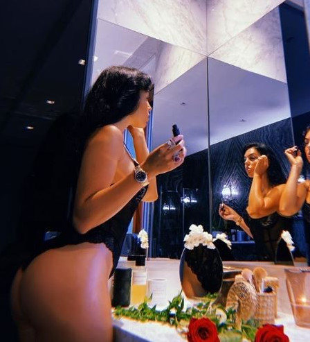 Georgina Rodriguez Hot Booty  nude photo