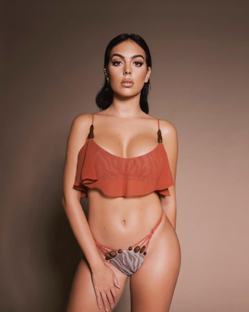 Georgina Rodriguez Posing For A Modeling Photo  nude photo