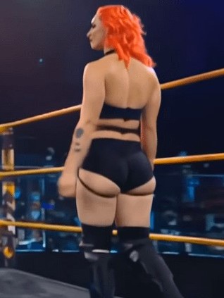 Gigi Dolin  nude photo