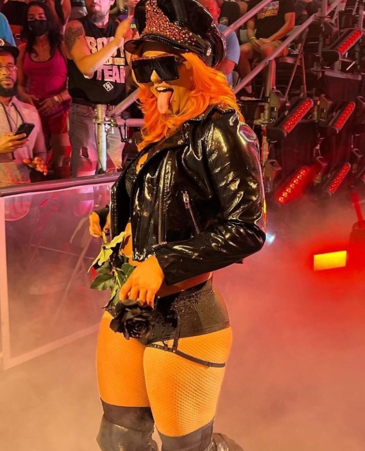 Gigi Dolin  nude photo