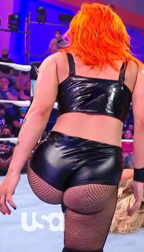 Gigi Dolin  nude photo