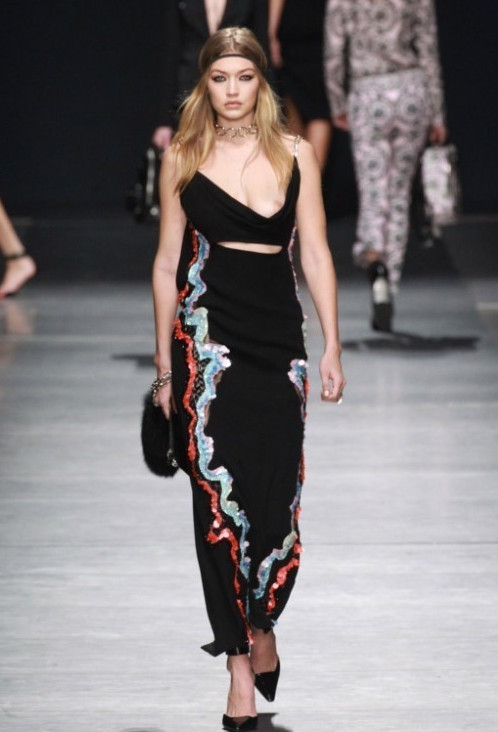 Gigi Hadid Hot Model Oops  nude photo