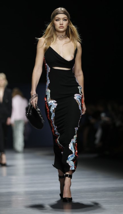 Gigi Hadid Nip Slip Sexy Model  nude photo