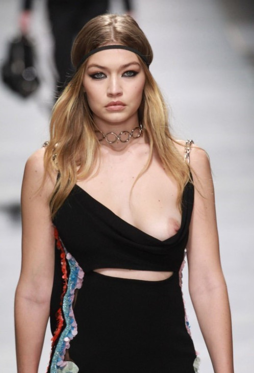 Gigi Hadid Nipslip  nude photo