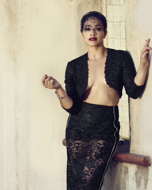 Gina Rodriguez braless sexy actress  nude photo